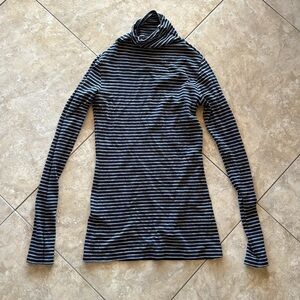 Vince Navy/Grey Striped Cotton Long Sleeve Turtleneck Tee, Size Small